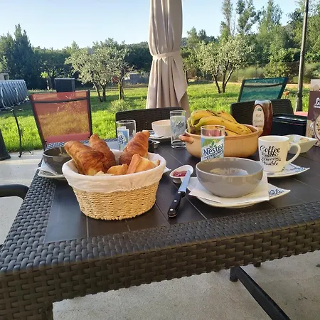 D'hotes De Lamy 3 Bed & Breakfast